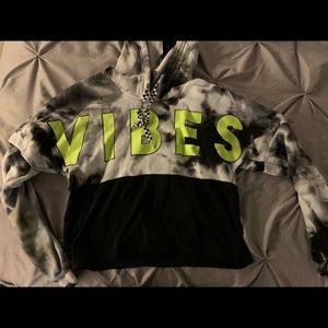 “Vibes” Sweater Crop top